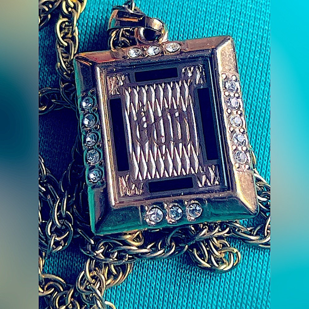 - Middle eastern necklace gold tone crystal XUPING Unisex rare